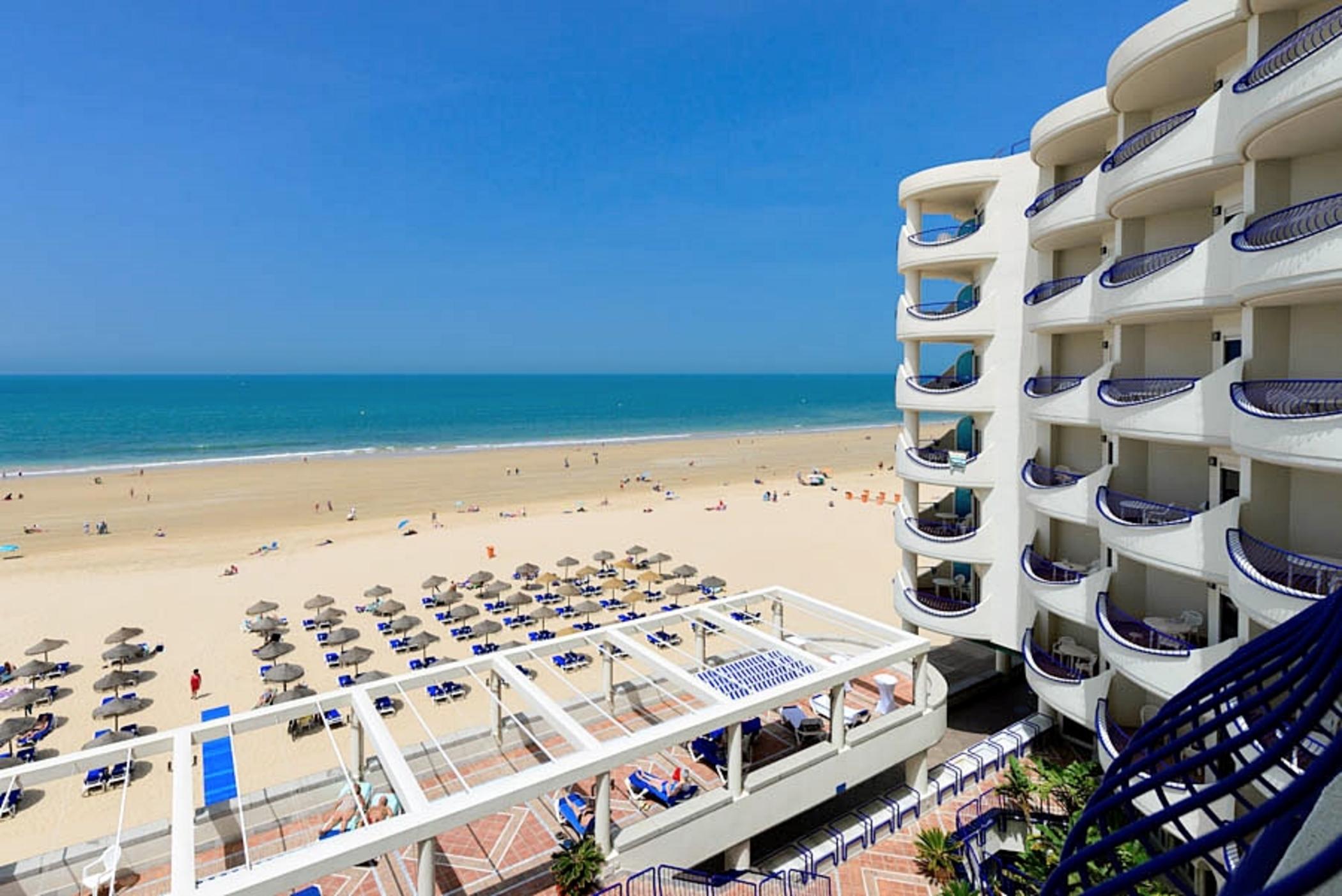 Hotel Playa Victoria Cadiz Exterior photo